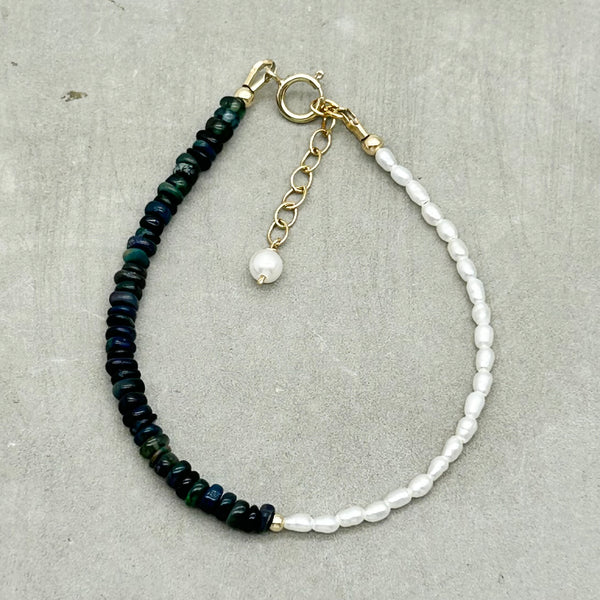 Online promo only : 14k Gold filled Freshwater Pearl Bracelets- Dainty Rice Pearl, Black Opal