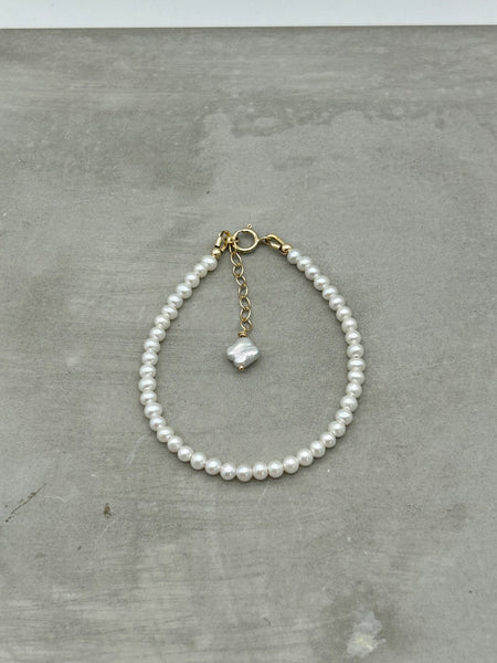 Freshwater Pearl Dainty Bracelets - Handcrafted Limited edition Dainty Pearl